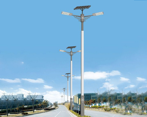 1742827936822315.jpg 太阳能洛隆LED路灯.jpg