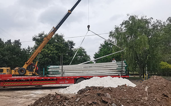 洛隆智慧路灯：提升城市管理效率的创新解决方案